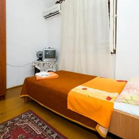 Apartman Kisic - Triple With Shared Bathroom Dubrovnik